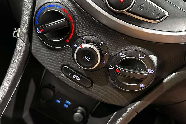 2017 Hyundai Accent Active RB4