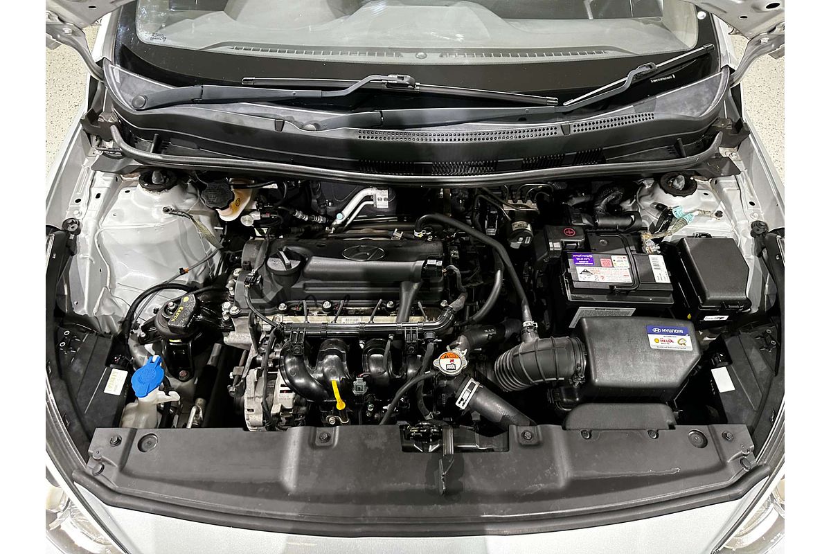 2017 Hyundai Accent Active RB4