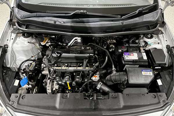 2017 Hyundai Accent Active RB4