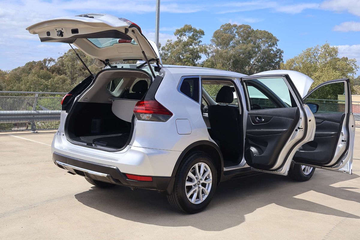 2022 Nissan X-TRAIL ST T32
