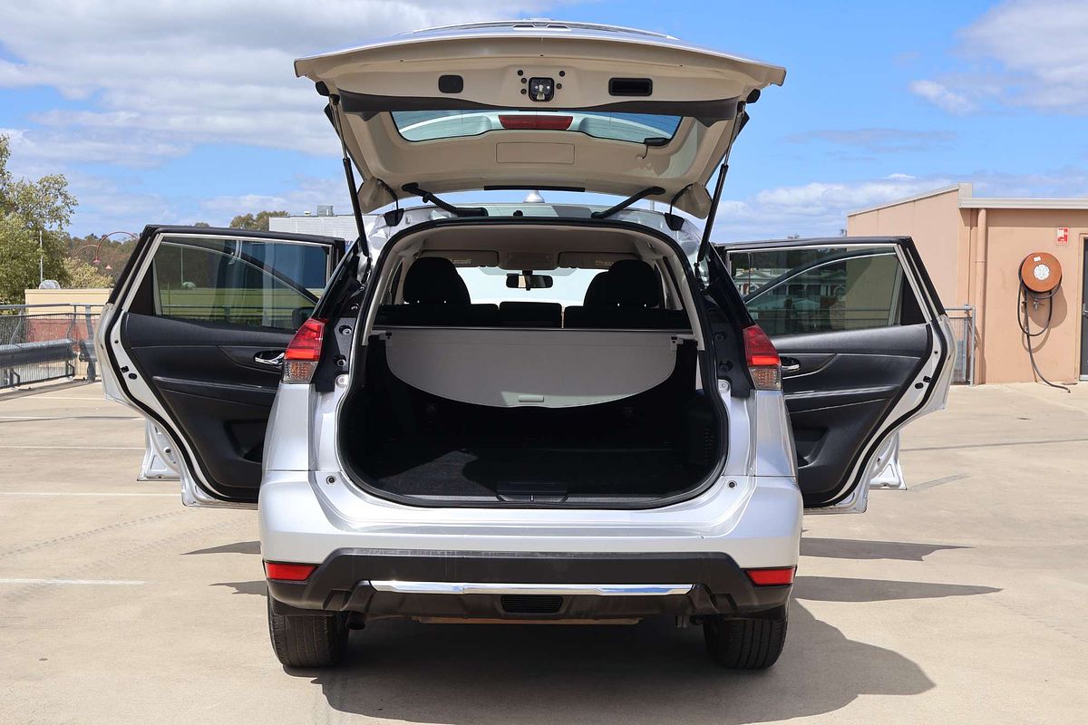 2022 Nissan X-TRAIL ST T32