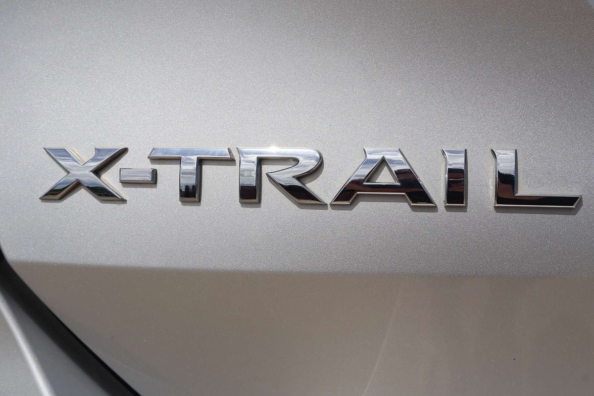 2022 Nissan X-TRAIL ST T32