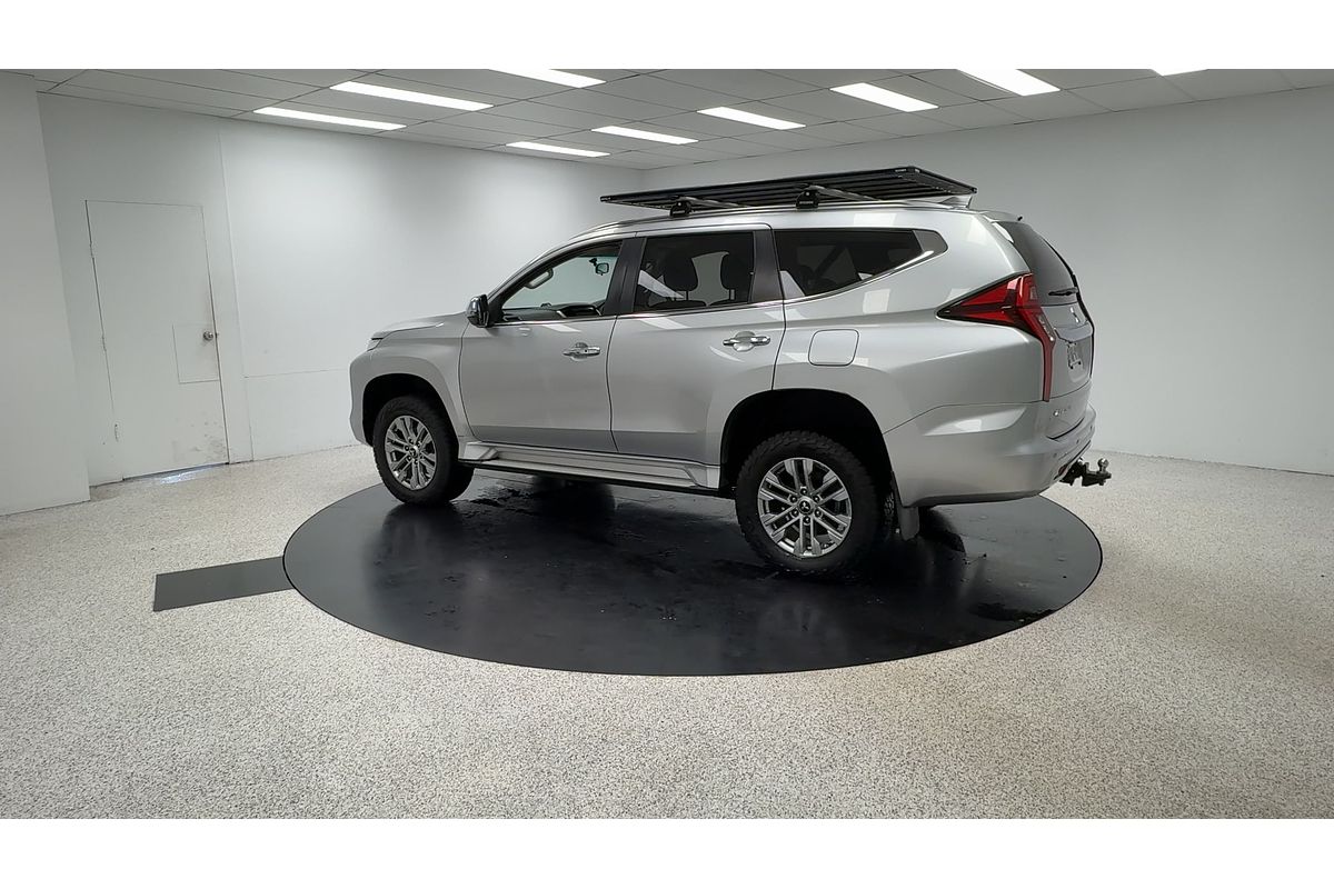 2020 Mitsubishi Pajero Sport GLX QF