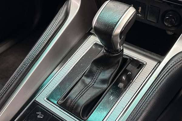 2020 Mitsubishi Pajero Sport GLX QF