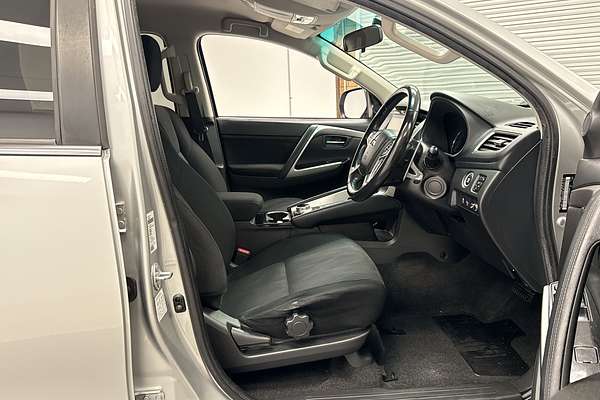 2020 Mitsubishi Pajero Sport GLX QF