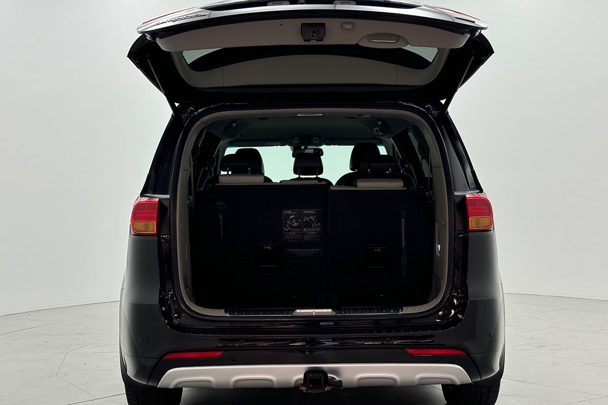 2018 Kia Carnival Platinum YP