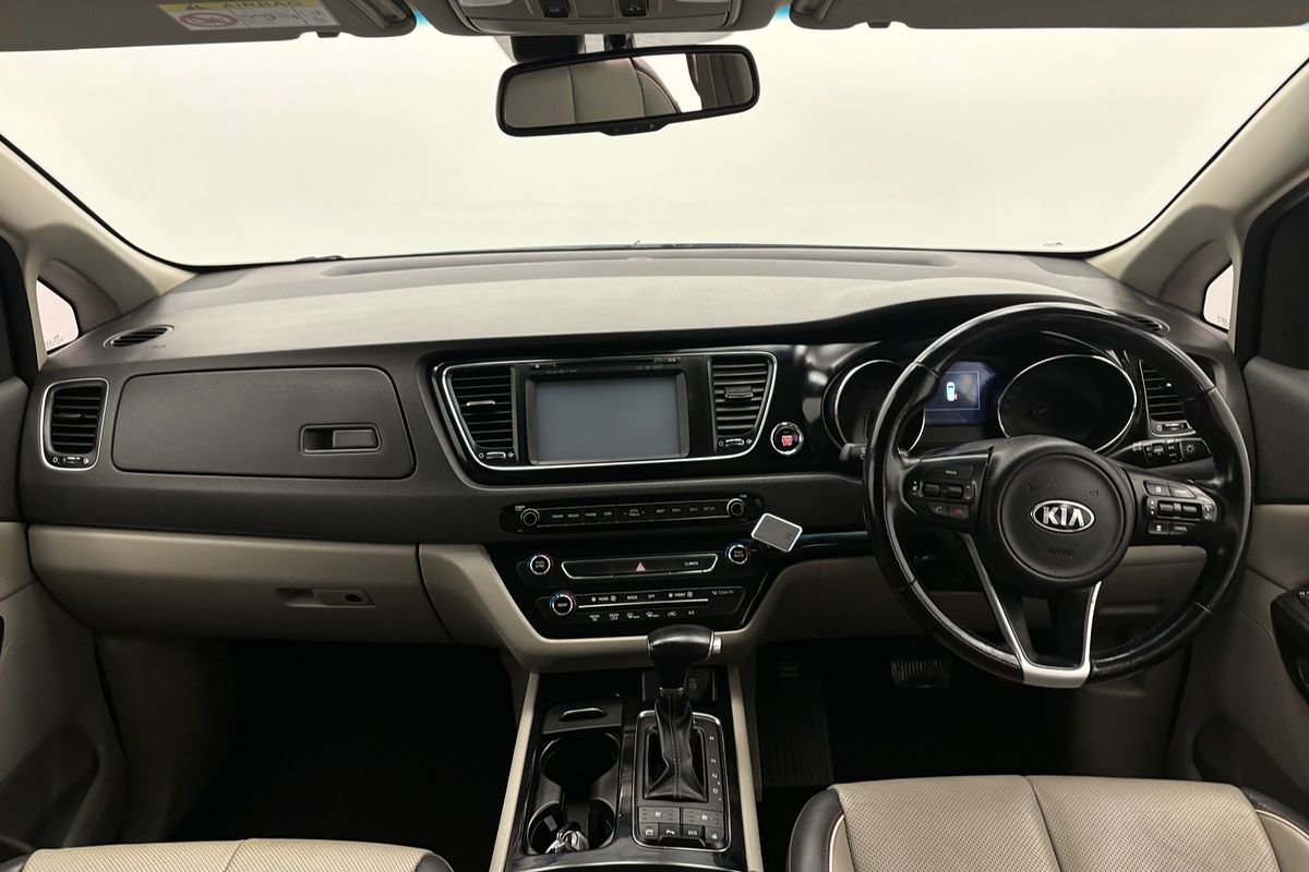 2018 Kia Carnival Platinum YP