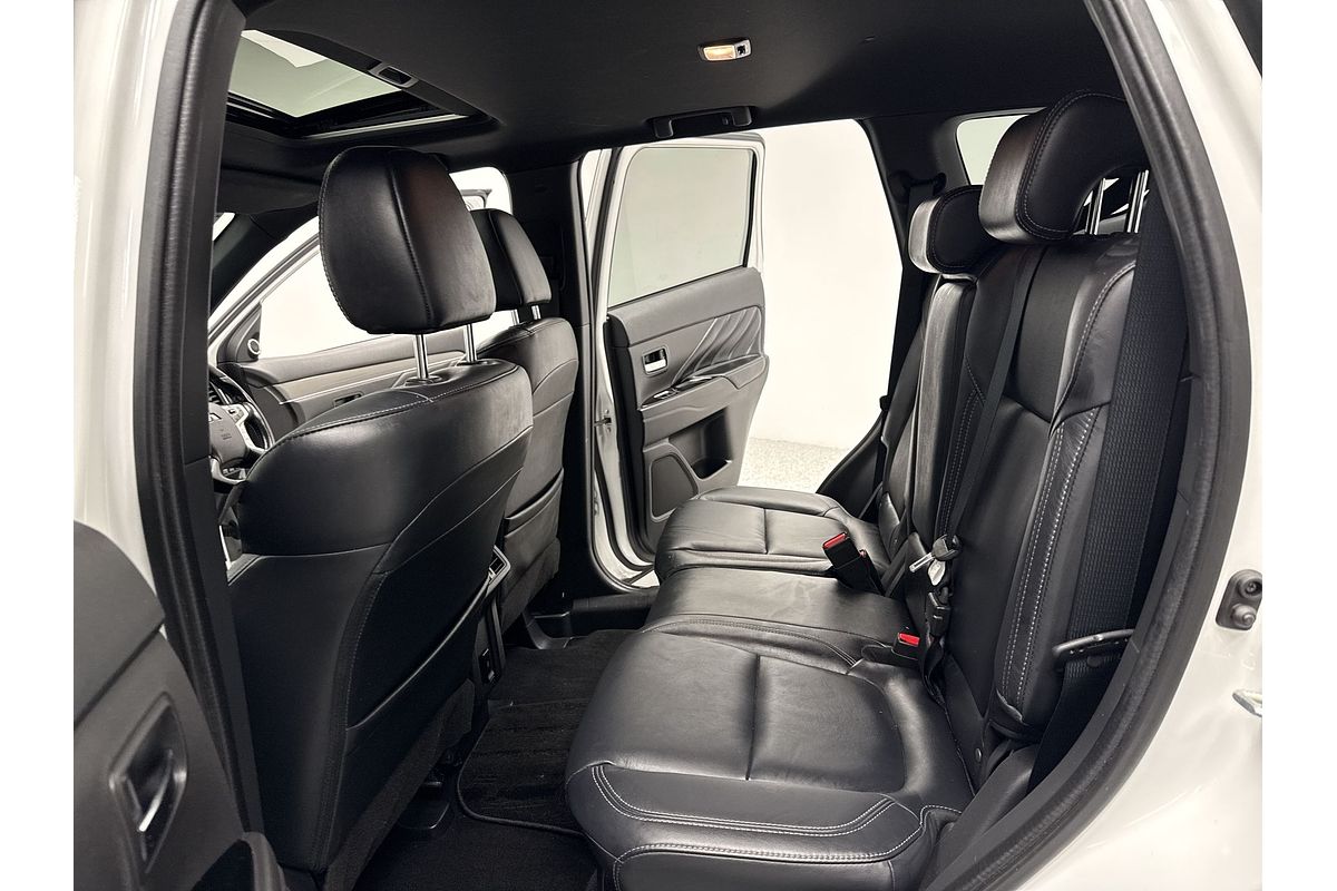 2021 Mitsubishi Outlander PHEV Exceed ZL