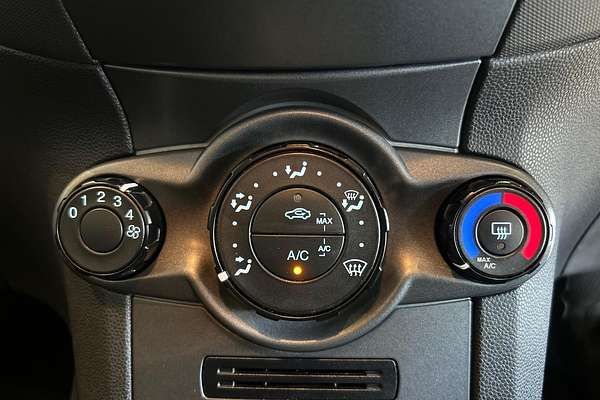 2015 Ford Fiesta Ambiente WZ