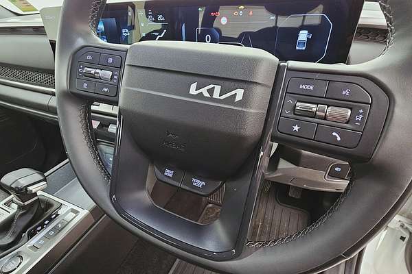 2025 Kia Tasman SX TK 4X4