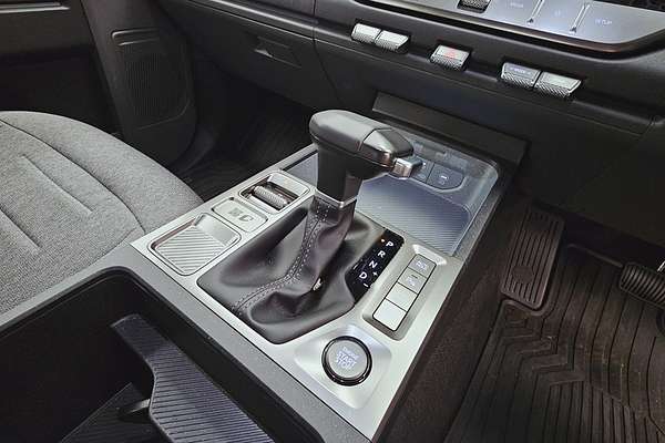 2025 Kia Tasman SX TK 4X4