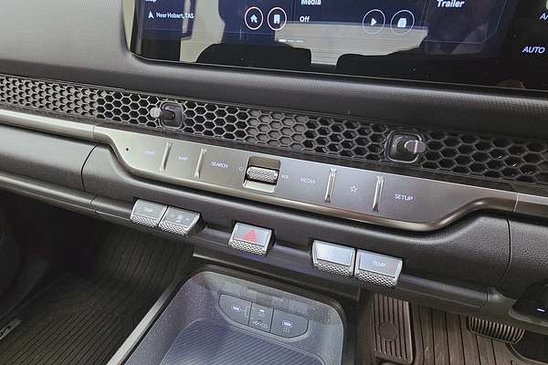 2025 Kia Tasman SX TK 4X4