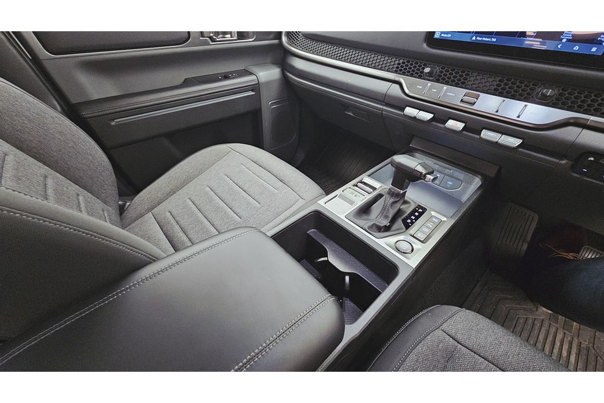 2025 Kia Tasman SX TK 4X4