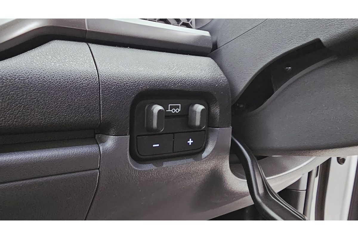 2025 Kia Tasman SX TK 4X4