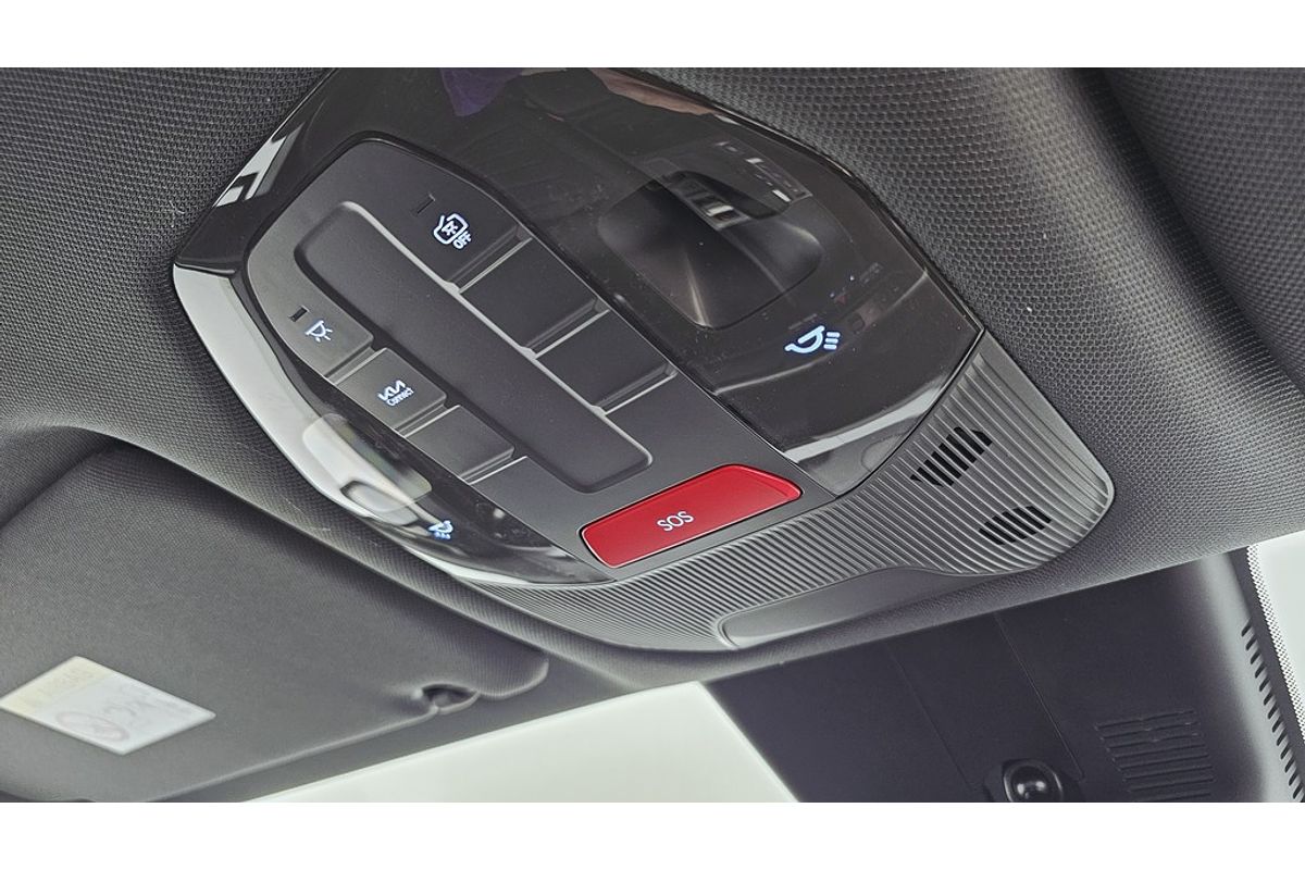 2025 Kia Tasman SX TK 4X4