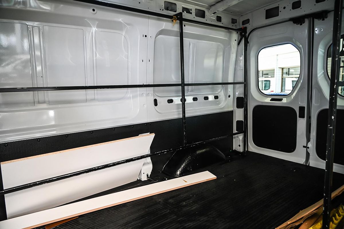 2023 LDV Deliver 9 MWB Mid Roof