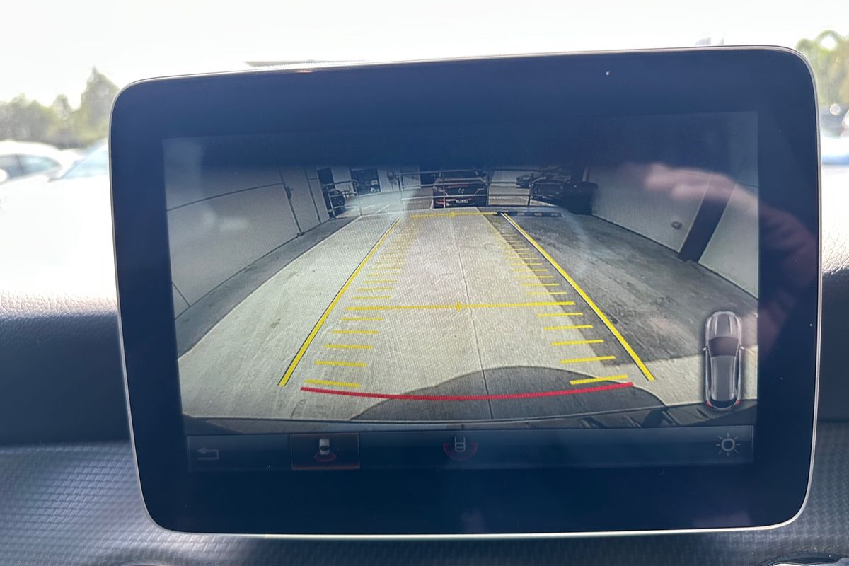 2017 Mercedes-Benz GLA-Class GLA180 X156