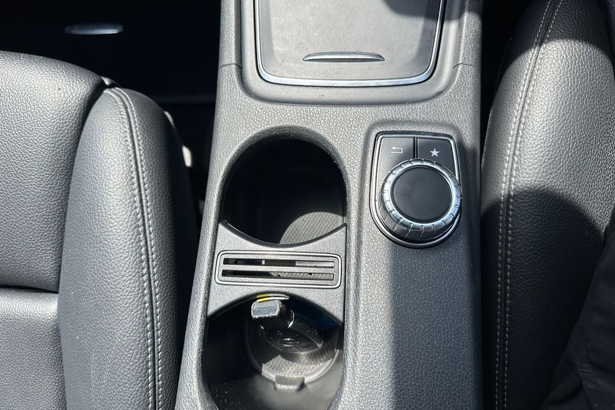 2017 Mercedes-Benz GLA-Class GLA180 X156