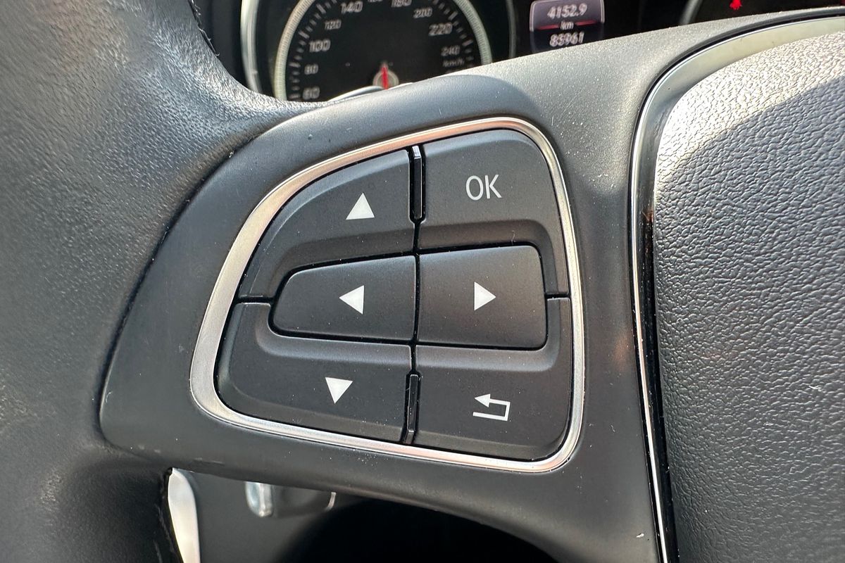 2017 Mercedes-Benz GLA-Class GLA180 X156