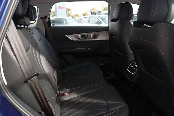 2025 Chery Tiggo 8 Pro Max Urban