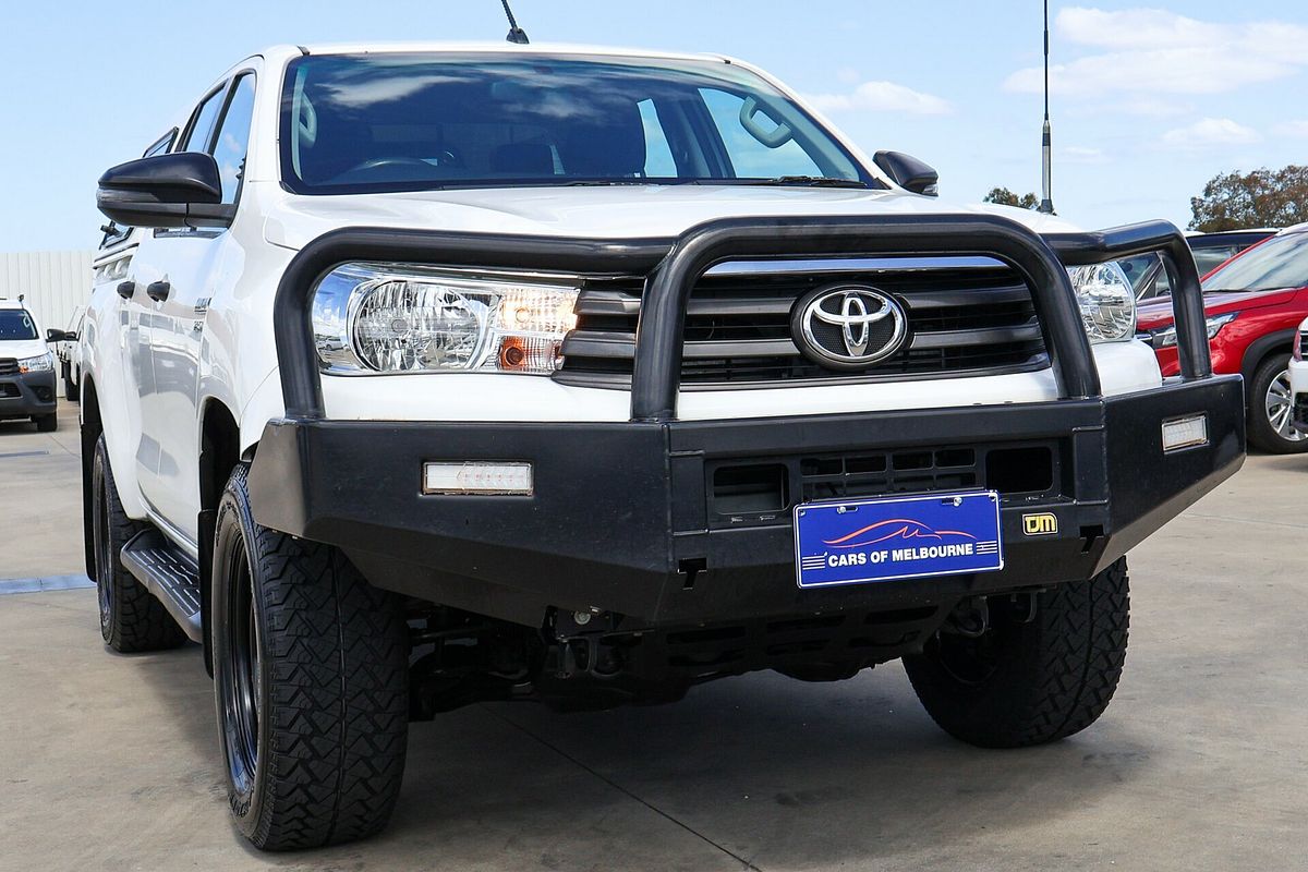 2018 Toyota Hilux SR GUN126R 4X4
