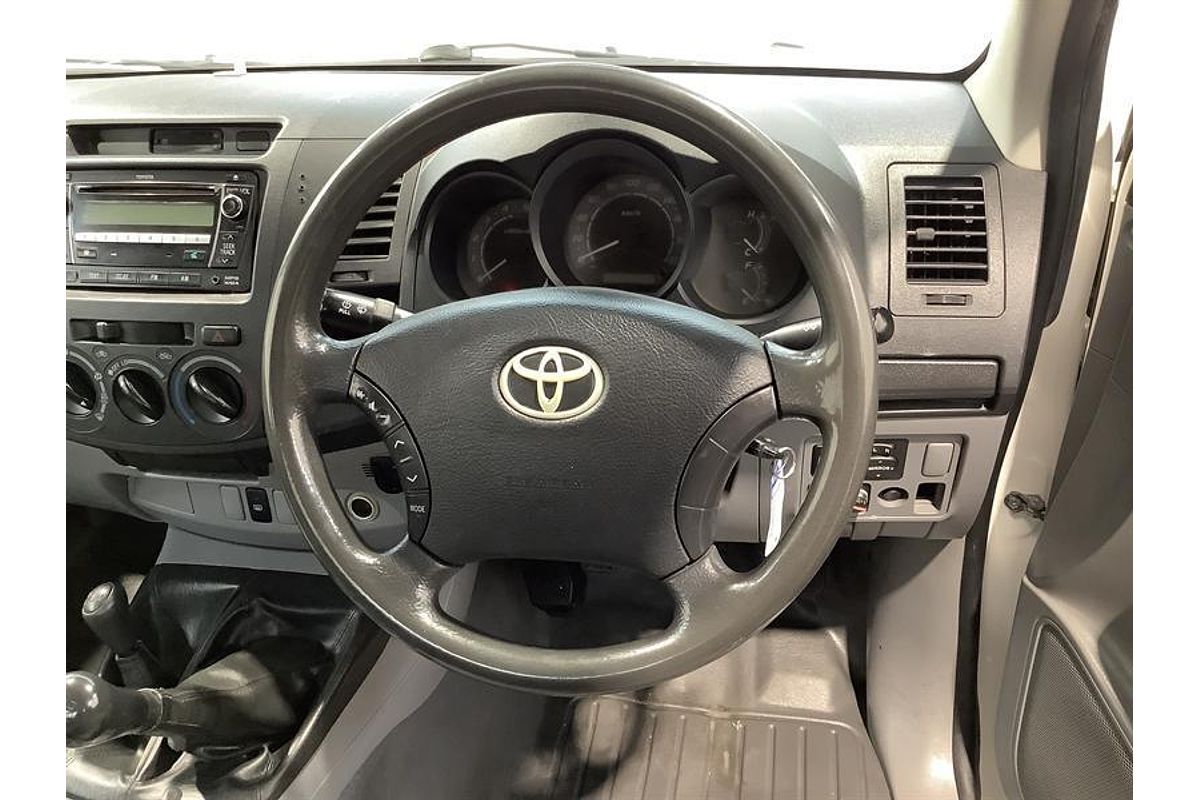 2010 Toyota Hilux SR KUN26R 4X4