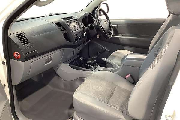 2010 Toyota Hilux SR KUN26R 4X4