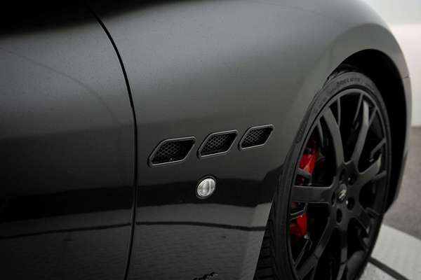 2015 Maserati GranTurismo MC Sportline M145