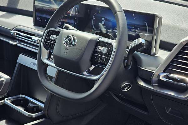 2025 LDV Terron 9 Evolve EKK1C 4X4