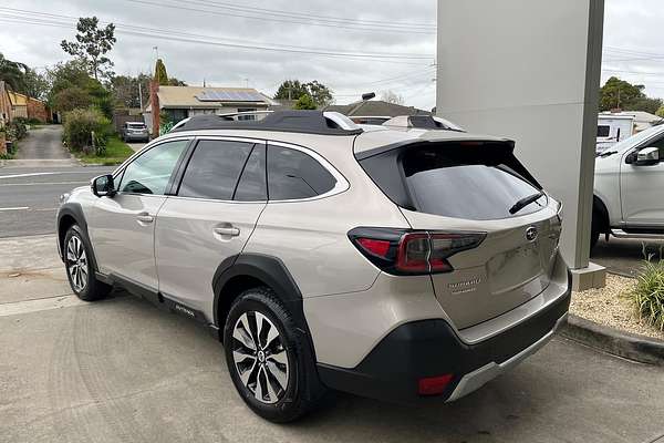 2025 Subaru Outback AWD Touring 6GEN