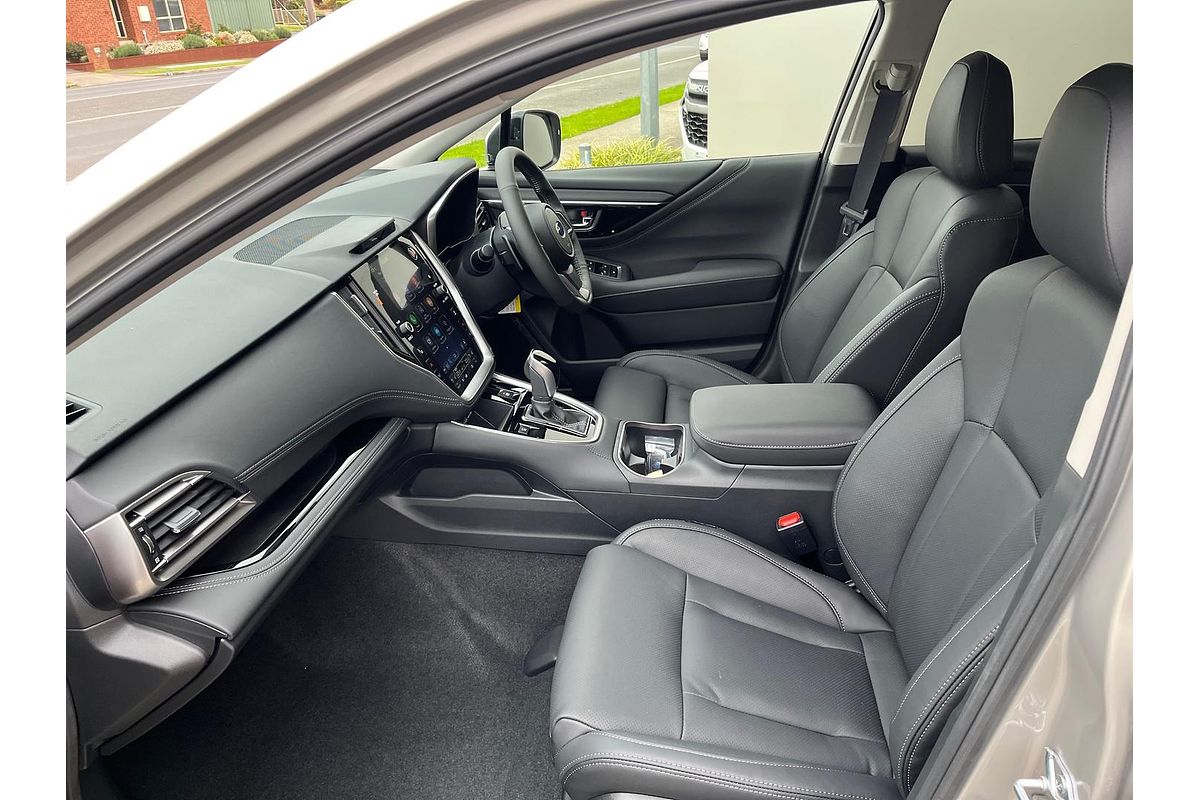 2025 Subaru Outback AWD Touring 6GEN