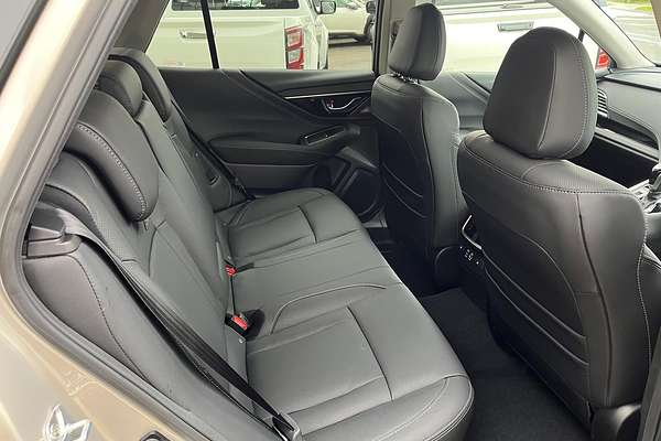 2025 Subaru Outback AWD Touring 6GEN