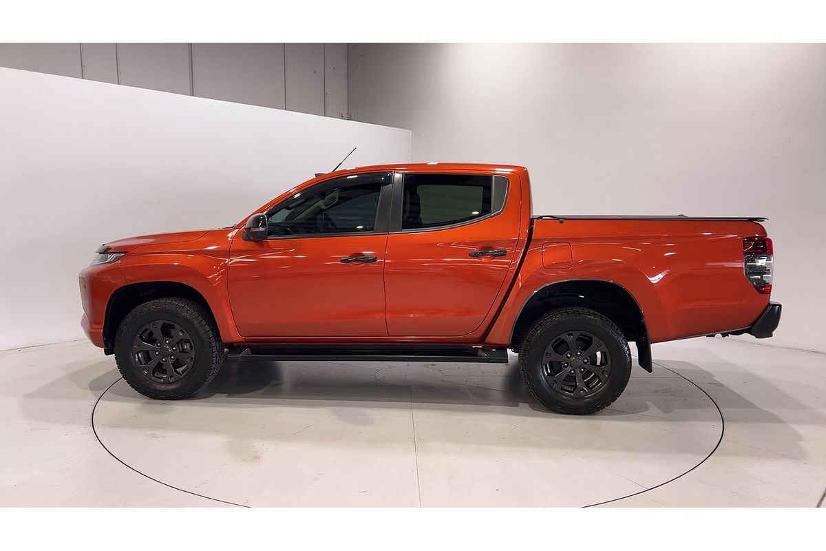 2022 Mitsubishi Triton GSR MR 4X4