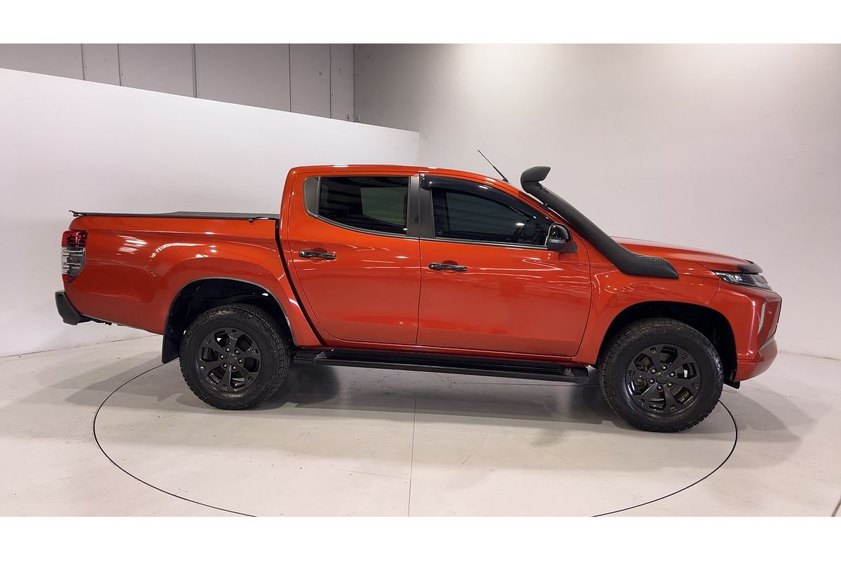 2022 Mitsubishi Triton GSR MR 4X4