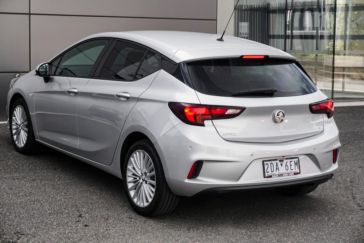 2017 Holden Astra R BK