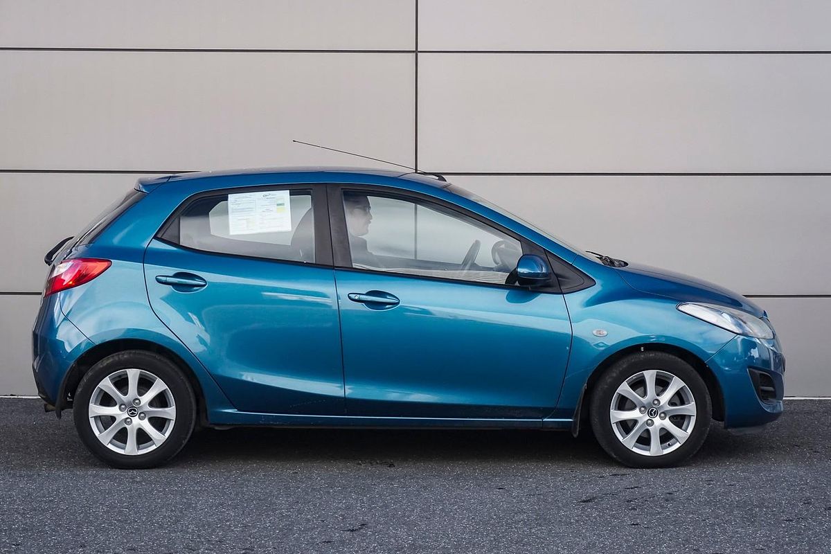 2014 Mazda 2 Neo Sport DE Series 2