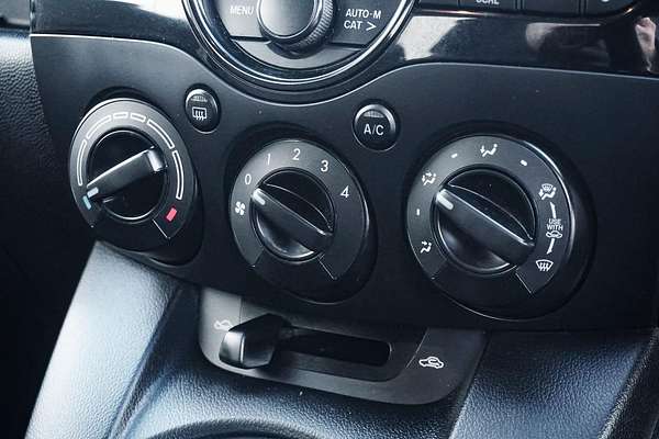 2014 Mazda 2 Neo Sport DE Series 2