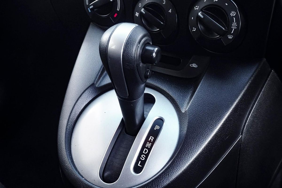 2014 Mazda 2 Neo Sport DE Series 2