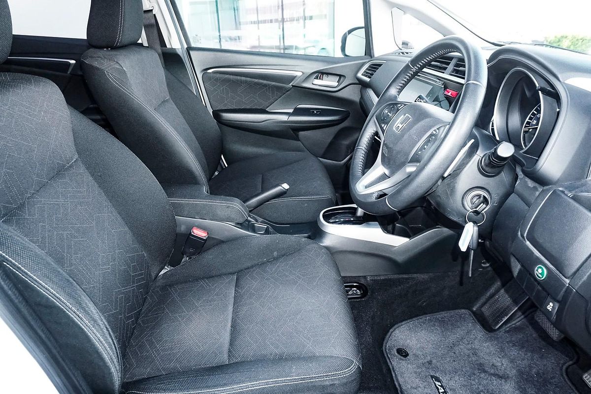 2015 Honda Jazz VTi-S GF