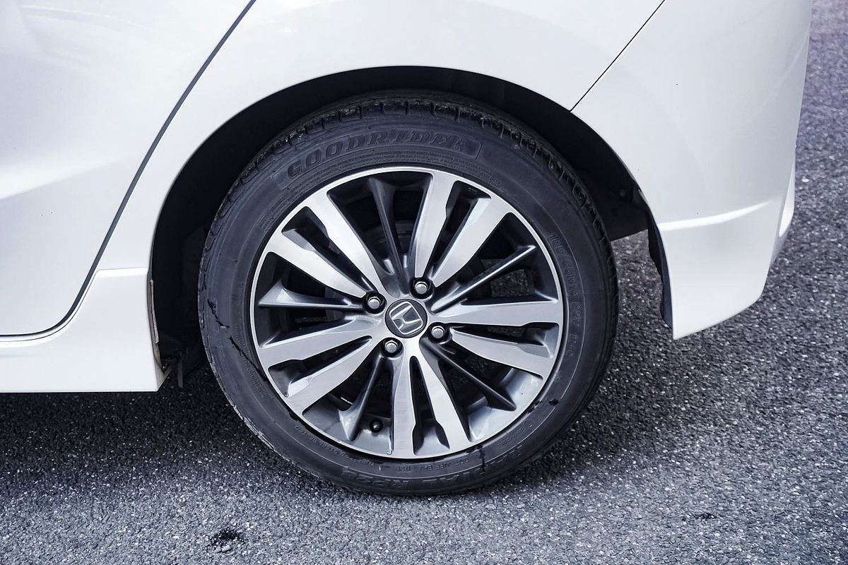 2015 Honda Jazz VTi-S GF