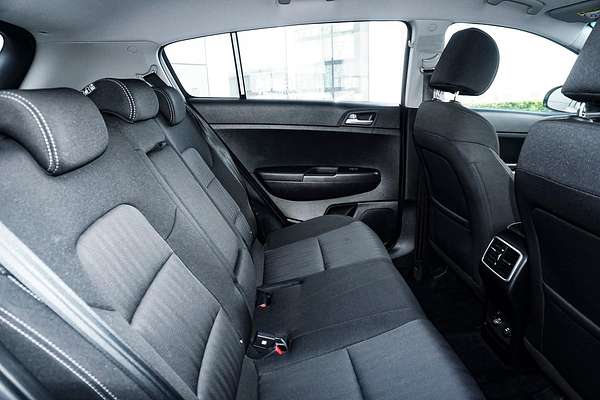 2019 Kia Sportage S QL