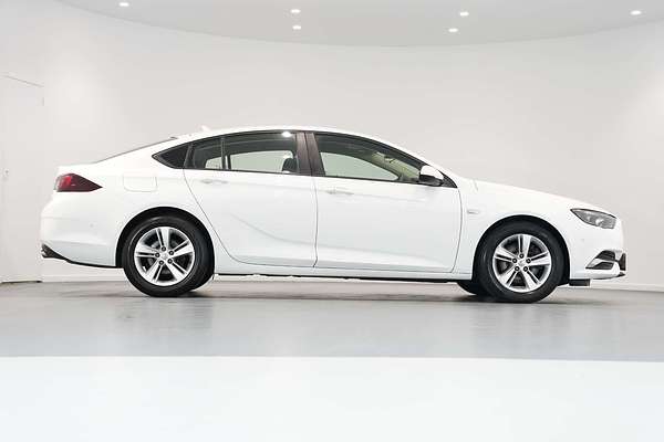 2020 Holden Commodore LT ZB