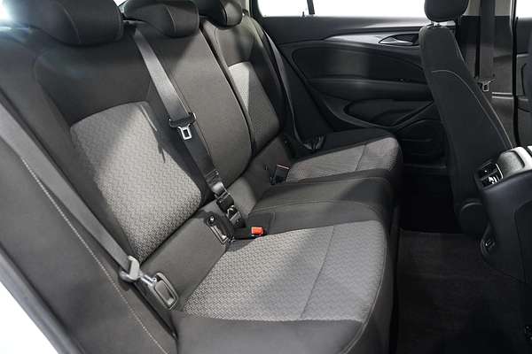 2020 Holden Commodore LT ZB