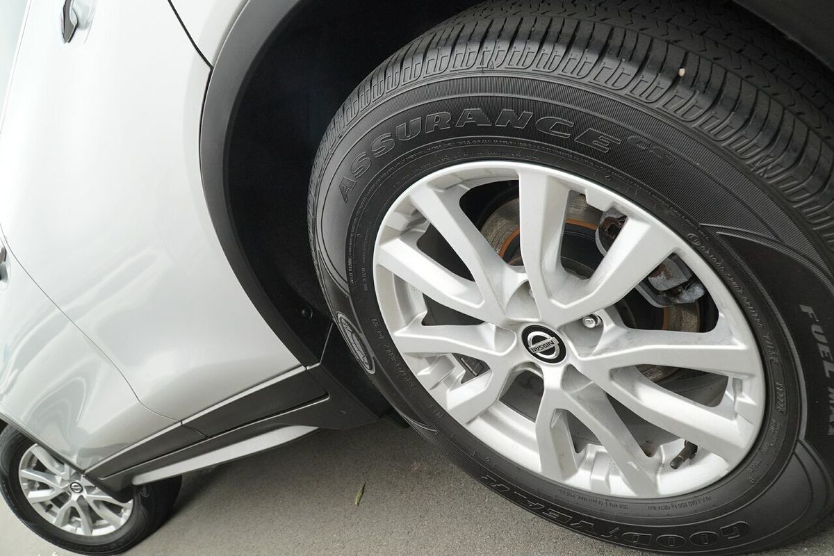 2022 Nissan X-TRAIL ST T32