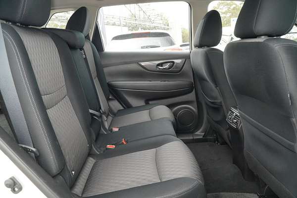 2022 Nissan X-TRAIL ST T32