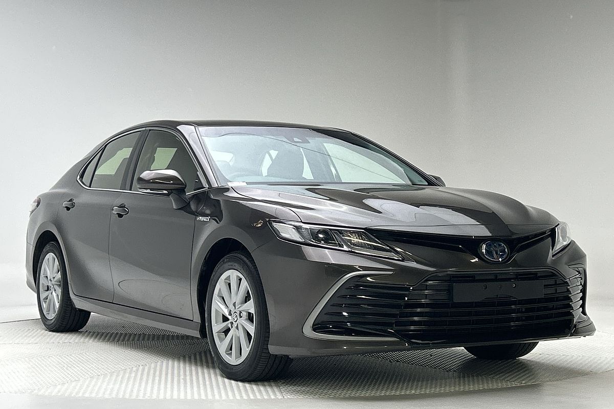 2023 Toyota Camry Ascent AXVH70R