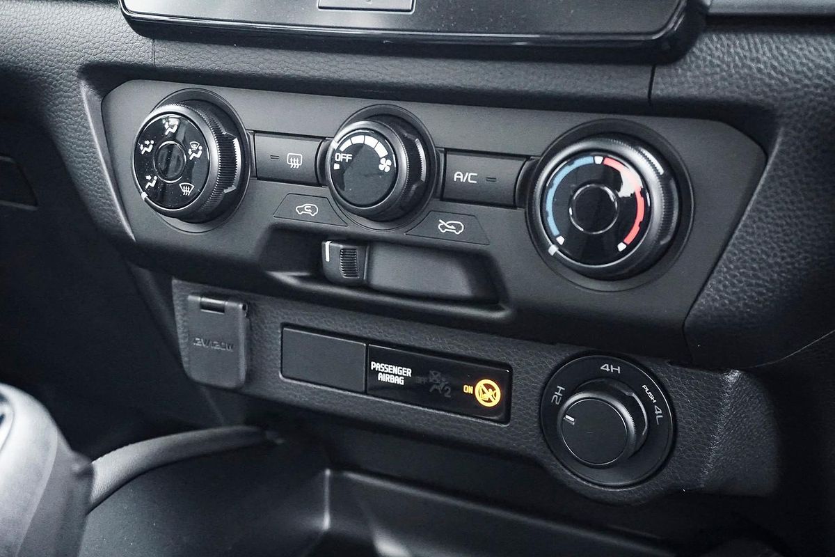 2025 Mazda BT-50 XT TF 4X4