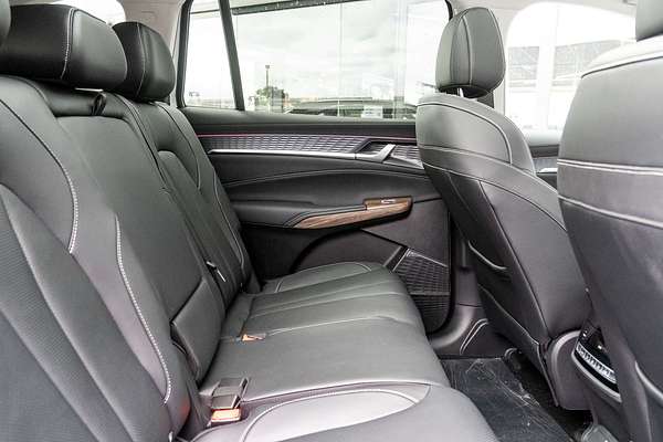 2025 MG QS Essence IS31