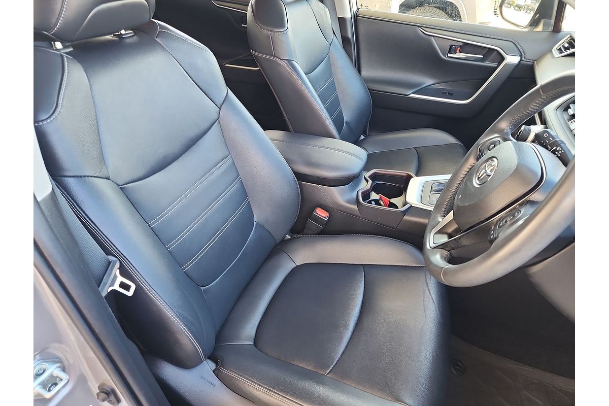 2020 Toyota RAV4 Cruiser AXAH54R