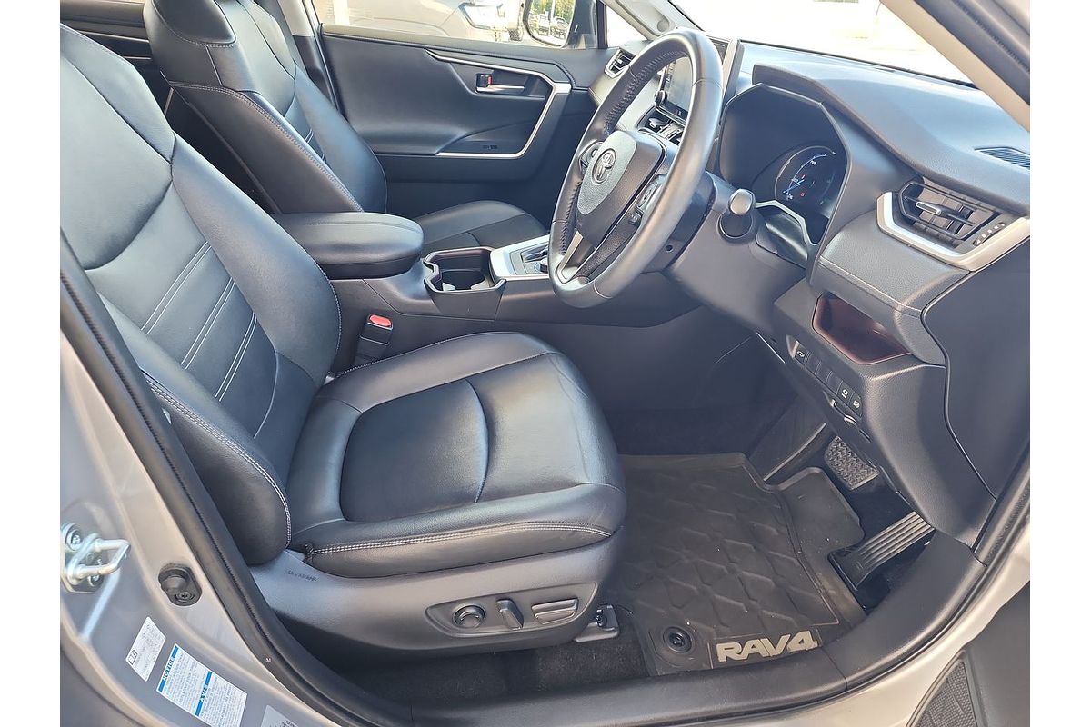 2020 Toyota RAV4 Cruiser AXAH54R